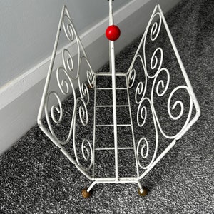 Vintage metal magazine rack/ record/vinyl LP storage
