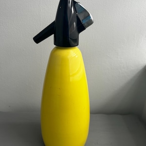 1960&#39;s retro BOC Sparkletts Hostmaster soda syphon