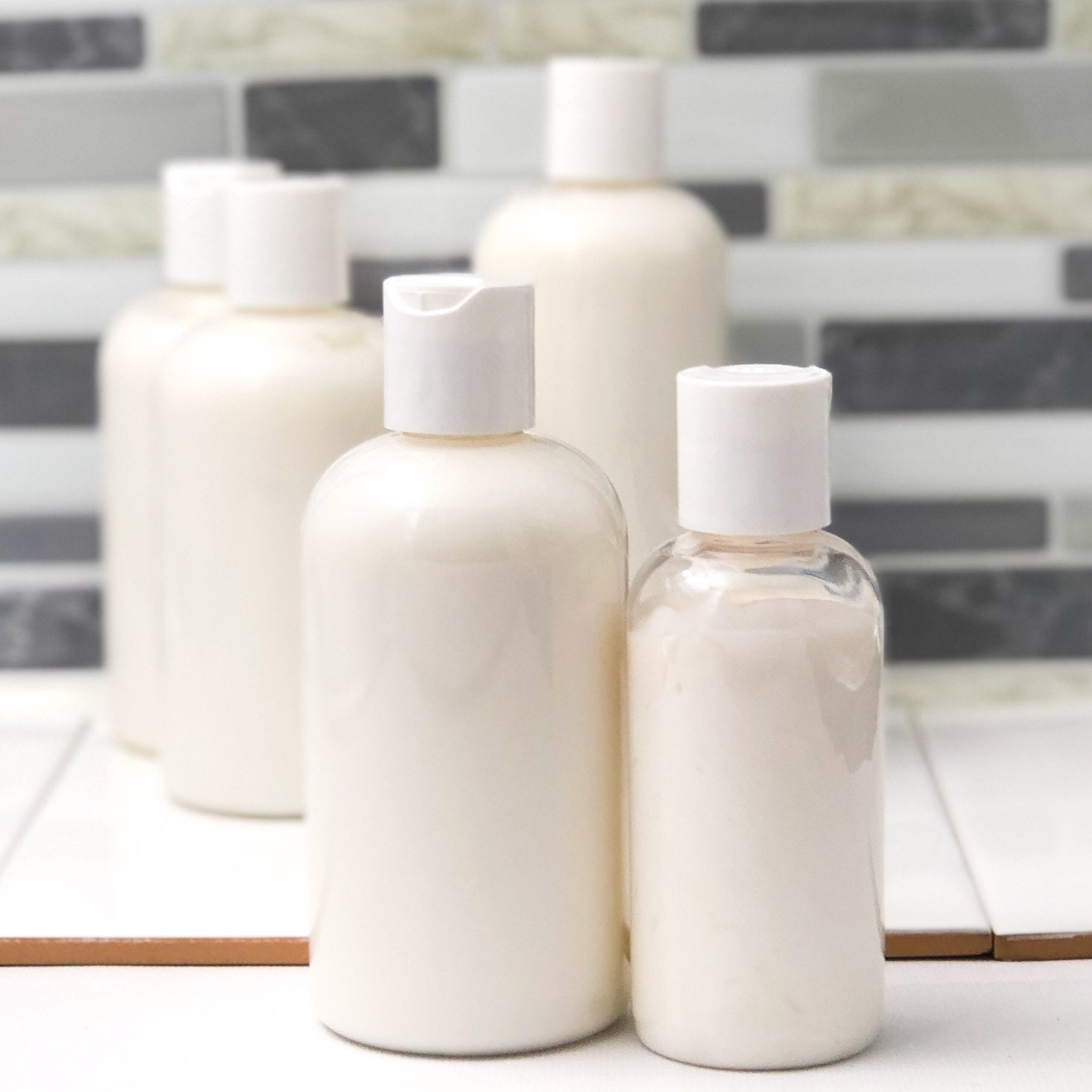 Organic Scented Sulfate- and Paraben-Free Moisturizing Conditioner