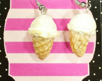 Vanilla ice cream cone earrings