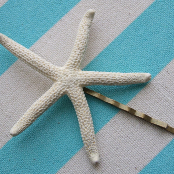 Starfish Hair Piece, Beach Inspired Hair Accessory, White Finger Starfish Bobby Pin,Sea Star Hair Accessory, Mermaid Lovers Hair Accessories