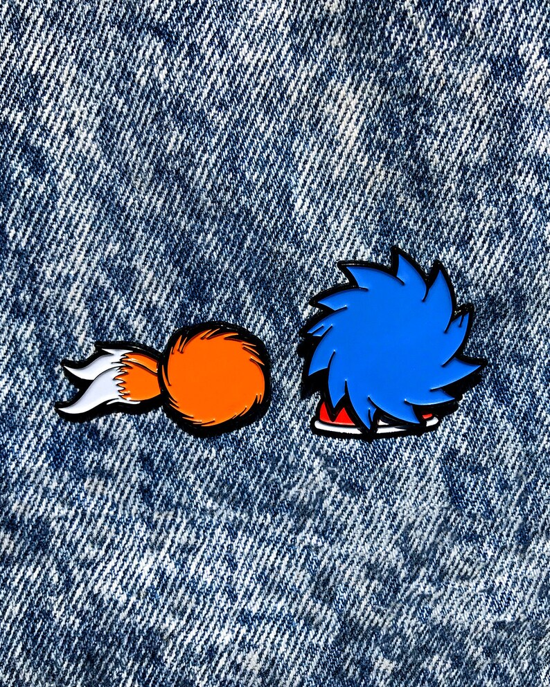 Sonic Enamel Pin | Etsy