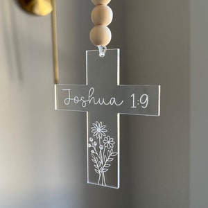 Kreuz Auto Charm mit Holzperlen, gravierte Acryl, christliche Geschenk, religiös