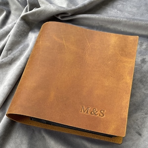 Photo album 4x6 for 100 Photos. Personalized Leather Photo Album with sleeves Vintage Collection Album