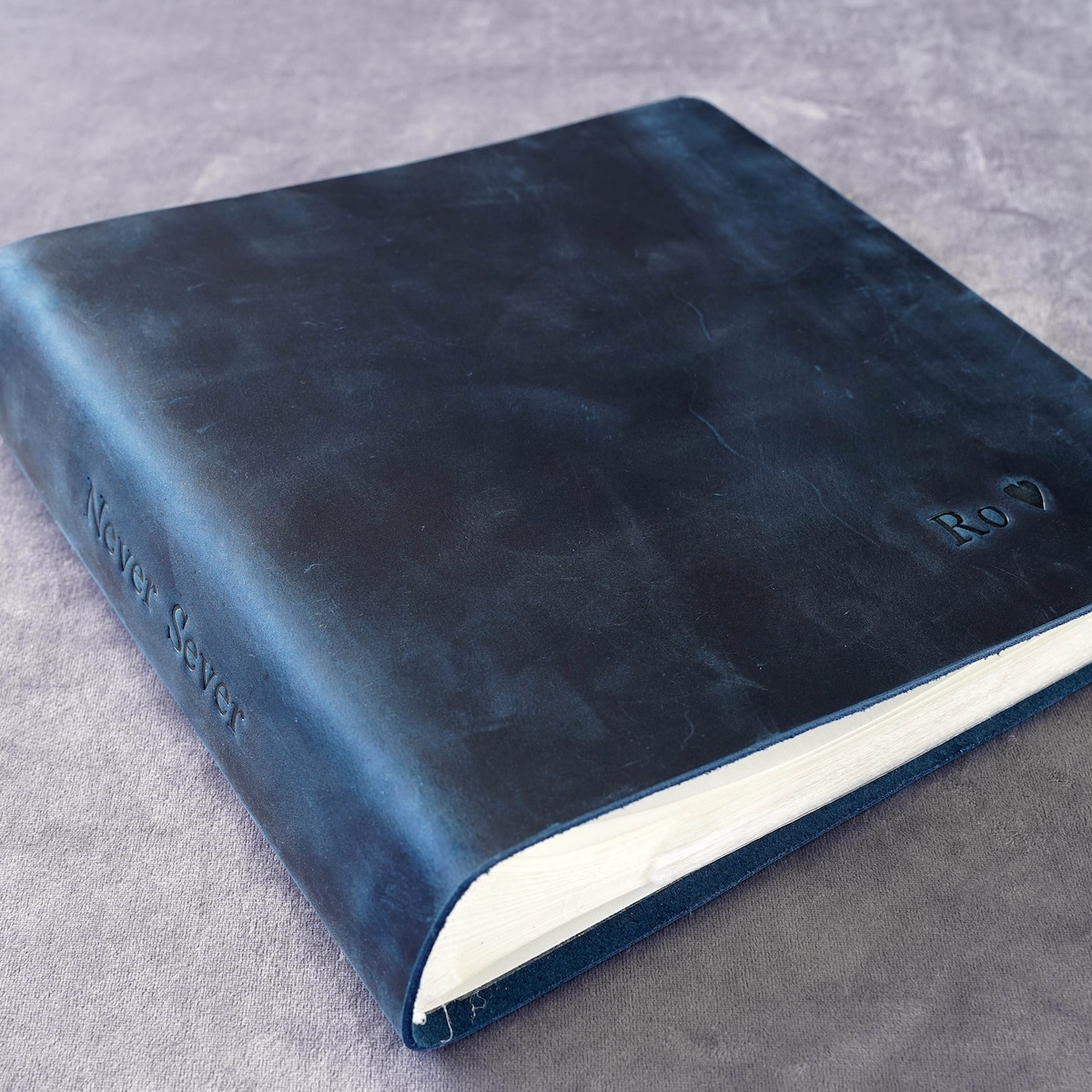 Personalized Leather 4x6 Photo Album - 300 Photos
