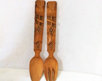 Vintage wooden salad servers - Wooden Spoon Fork, Carved Wood Salad Server, Serving Set, Kitchen Utensils,Spoon & Fork Set -  Wedding Gift