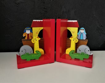 Vintage Wood Bookends - Zoo animals Bookends , Wooden Bookends / room decor, Nursery Decor wood Bookends , child room decor .