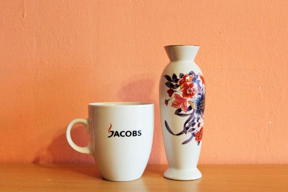 Vintage Japanese Porcelain Laudel Windflower Floral Vase Made in