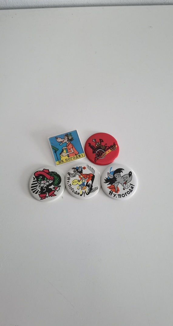 Set of 5 Soviet pins , Vintage soviet animation pi