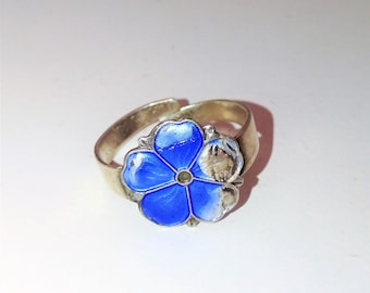Vintage Sterling silver Norwegian ring, SIGNED 925 s Viking Art Nordic Design - gift for woman ring Blue jasmine flower wedding band ring
