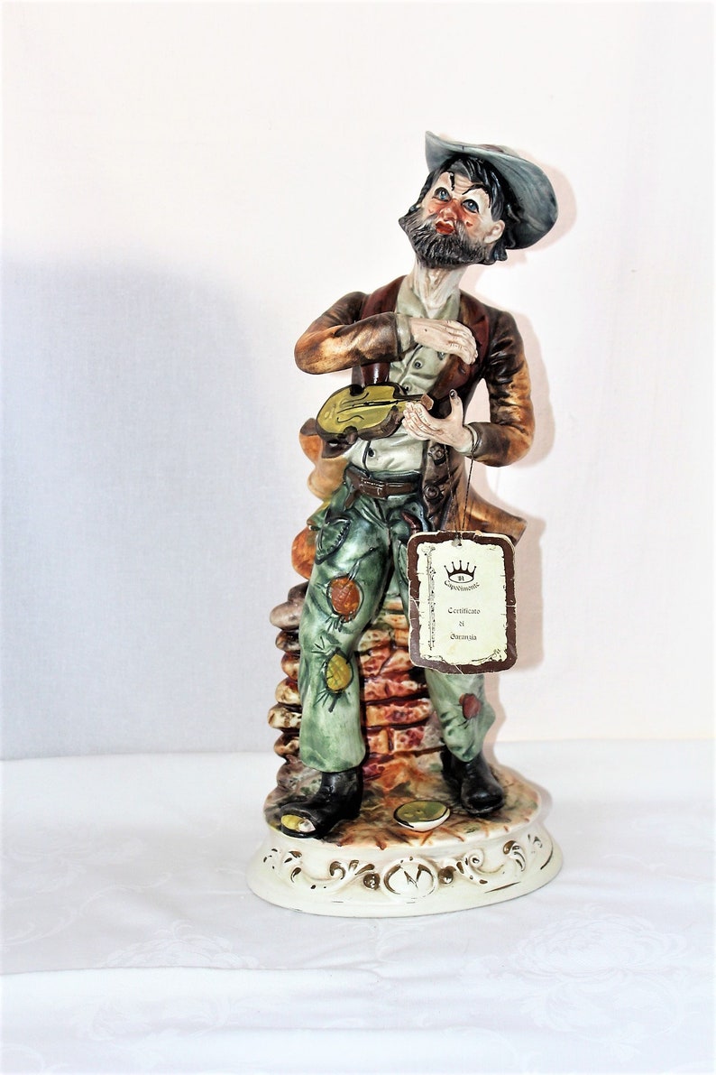 Vintage firmado italiano Capodimonte porcelana figura con certificado Italia Capo Di Monte Figura Estatua Antigua imagen 2