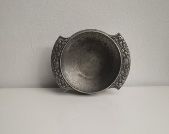 Vintage noruego peltre eik tin rosemaling bowl, Metal Art, 1970s, Norwegian Art, Eik Norway. Regalo de Navidad, Hecho a mano Eik Tinn Norge.