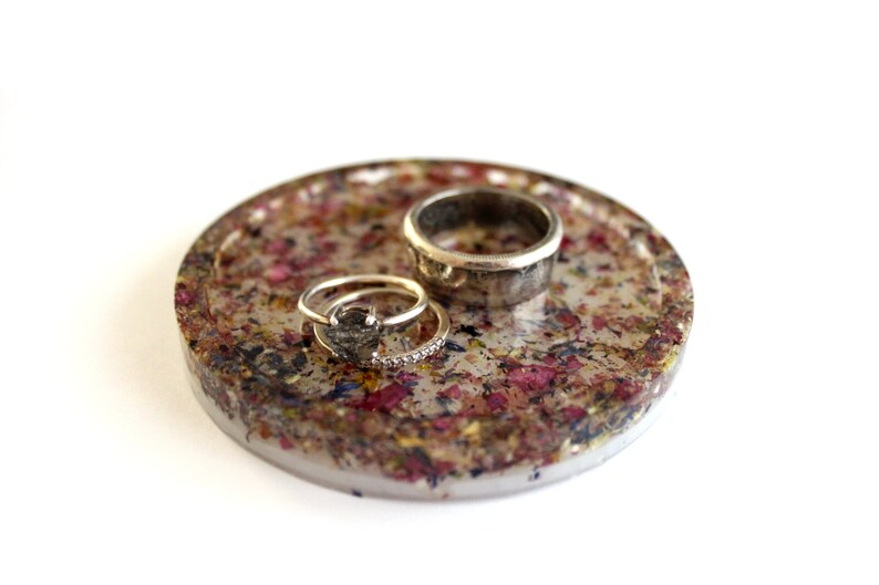 Real Flower Ring Dish Resin Ring Dish Bridal Bouquet Etsy