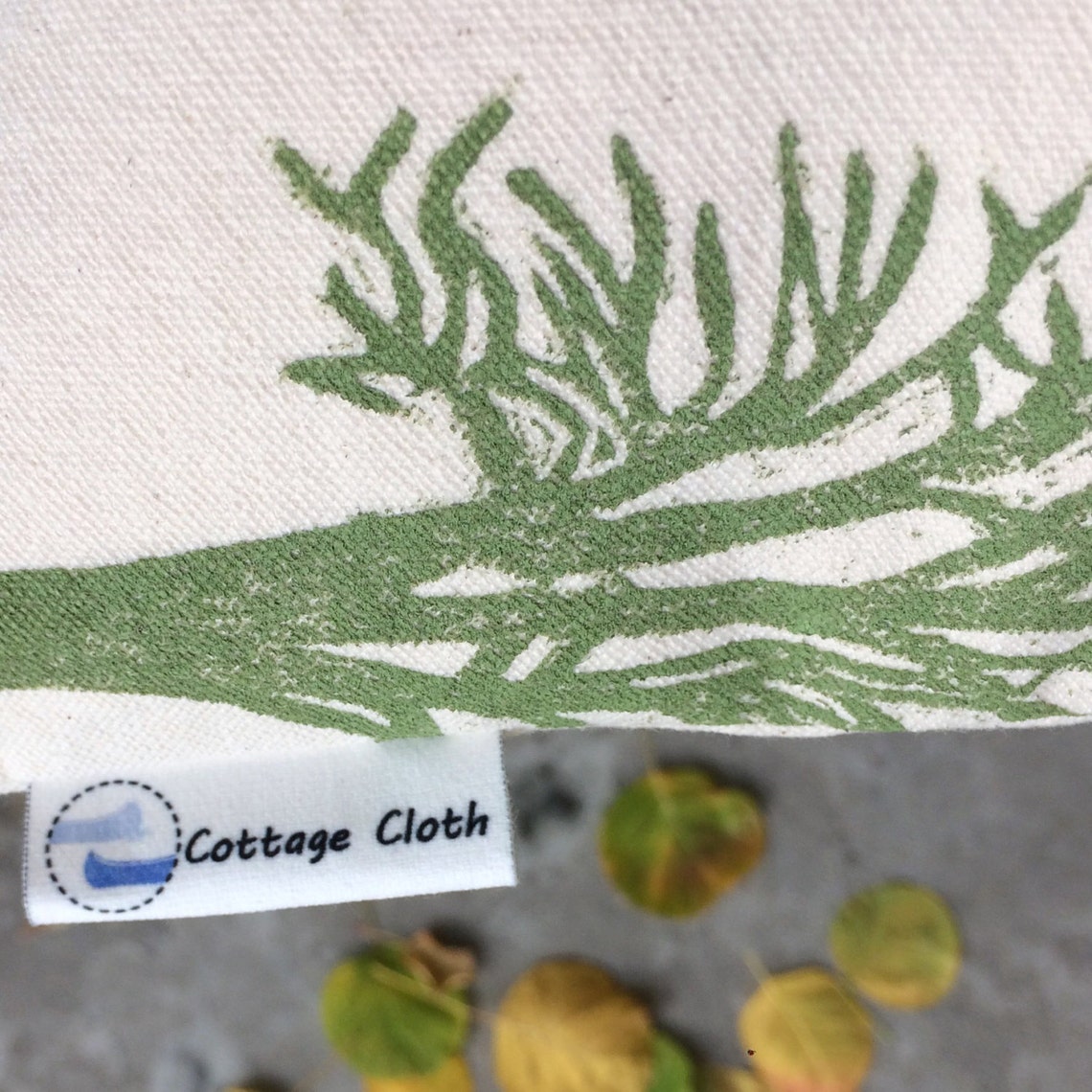 Baumdruck olivgrünes Dekokissen Bio-Baumwoll-Canvas | Etsy