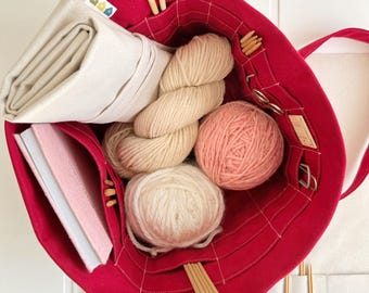 Knitting and crochet bag with many pockets for organizing supplies! Eco-friendly organic canvas. Handmade in Canada with premium fabric.
