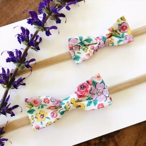 New Baby Bow, Newborn Headbands, Pink Flower Baby Bow, Toddler Bow, Infant Bow, Newborn Headband, Baby Shower Gift, Baby Girl Bow