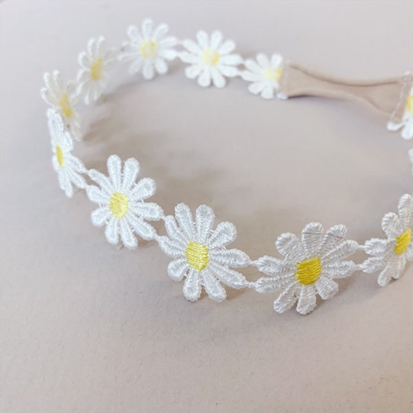 Newborn Headband, Infant Headband, Daisy Chain Lace Wraparound Headband, Lace Headband, Baby Girl Headband, Floral Headband, groovy