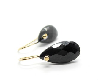 Black spinel earrings, black drop earrings, goldfilled, plain earrings, everyday earrings