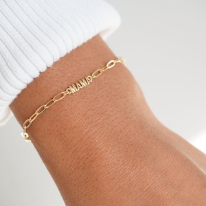 Mini Mama Bracelet, Dainty Bracelet Chain Mama, Mom Bracelet, Delicate Chain Mom Bracelet, Mothers Day Bracelet, New Mom Bracelet, Minimal