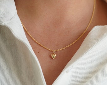 Gold Filled Dainty Heart Necklace, Minimalist Design Puffed Heart Pendant Necklace, Valentine's Day Gift for Women, Love Necklace, For Mom