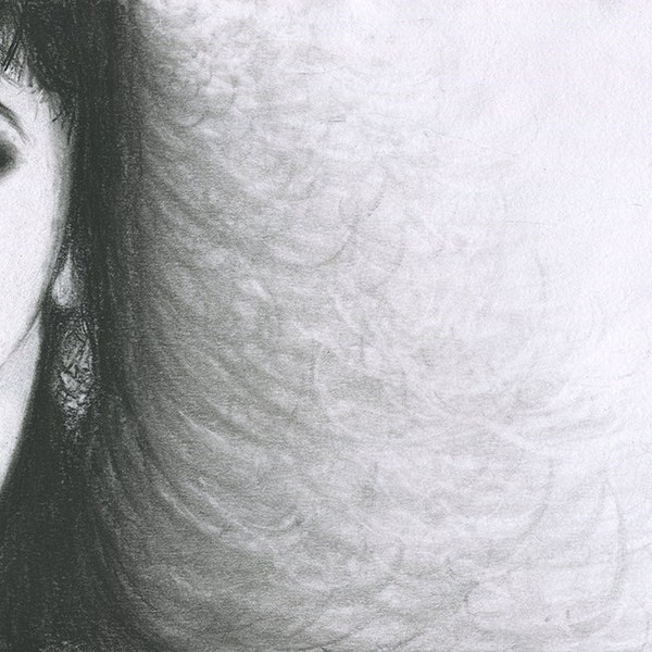 Kate Bush courre de l’amour ne pas abandonner femme visage à demi crayon fusain portrait noir et blanc dessin fanart impression wall decor