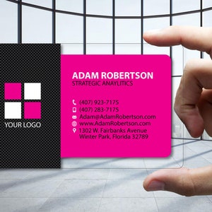 Cartões de visita de plástico transparente Fibra de carbono e magenta - qualquer negócio - 30 mil de espessura - SERVIÇOS DE DESIGN GRATUITOS - Cor completa totalmente personalizada