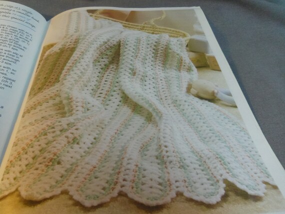 Learn To Crochet In 10 20 30 Minutes Leisure Arts 3164 2000 How To Illustrated Projects Included - 