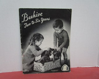 Patons Beehive Knitting Patterns, Children Two to Six Years, Series 44 Patons Baldwins 1940s