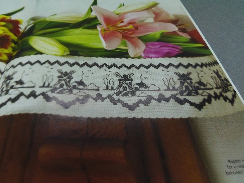 Cross Stitch Gold Magazine Paris by Moonlight Counted Cross Stitch Butterfly Cards Joan Elliott Oct 2013 Flowers