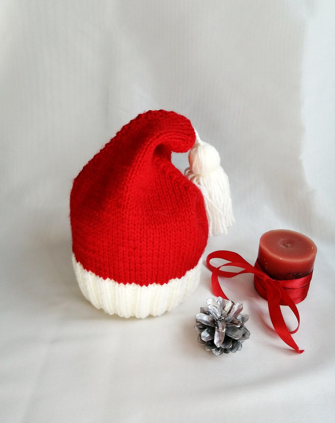Knitted baby santa hat. Red newborn hat. Gift for Christmas. Etsy