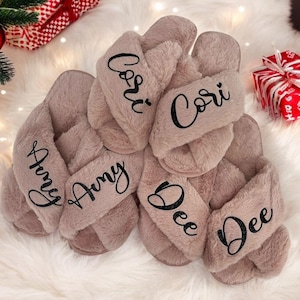 Fluffy Slippers, Custom Slippers, Personalized Fluffy Slippers, Bridal Slippers, Bridesmaid Slippers, Customized Gift for Women,Gift for Her