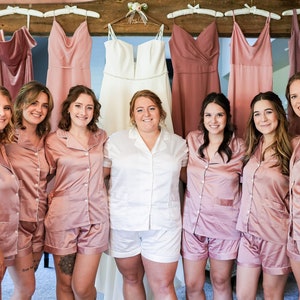 Bridesmaid Pajamas, Jr Bridesmaid Gift, Bridesmaid Proposal Gift, Bachelorette Party, Personalized PJs for Getting Ready Pictures, Bride PJs