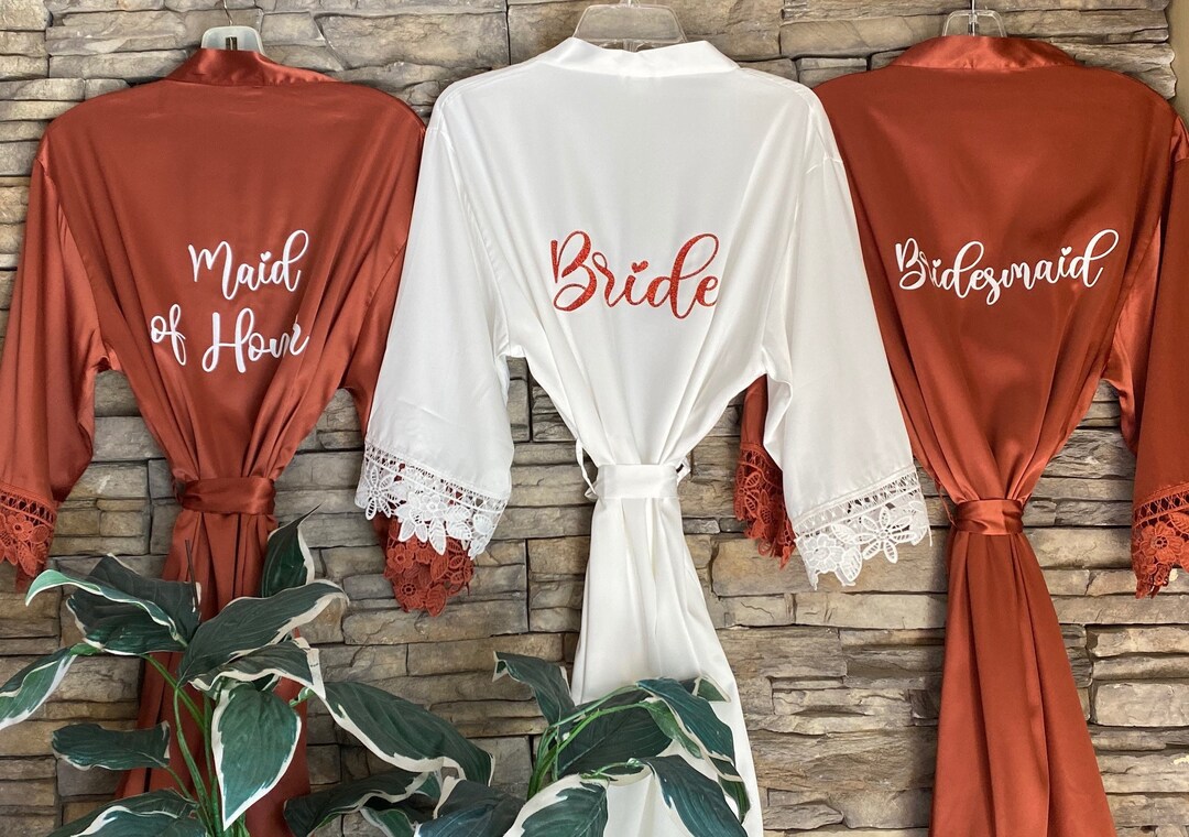 SET of 3 ROBES, Personalized Bridesmaid Robes, Bridesmaids Robes
