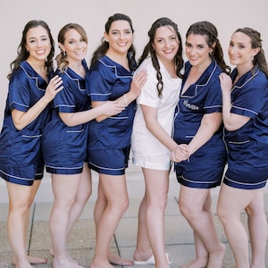 Bridesmaid Pajama Set, Bridal Party PJs, Bridesmaid Proposal Gift, Bridal Party Gift, Buttery Soft Satin PJs, Personalized Pajamas