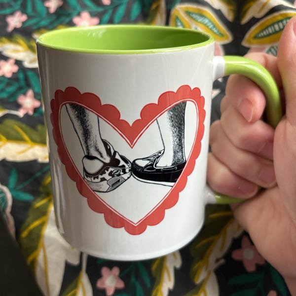 Scène de chaussures, Hockey gay, Mug Fierté, Mug LGBTQ