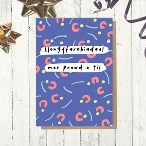 Carden "Llongyfarchiadau Mor Prowd o Ti" (A6) - Welsh Felicitaties Kaart (A6) - Cymraeg, Animal Print