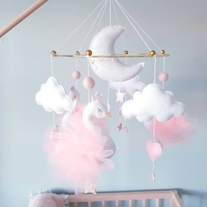 Schwan Baby Mobile: Rosa Tüllflügel, Mond & Sterne Kinderzimmer Dekor
