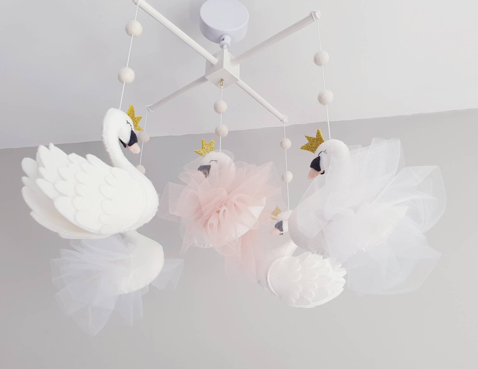 Swan Baby Mobile Crib Mobile Cot Mobile Animal Mobile Etsy Sweden