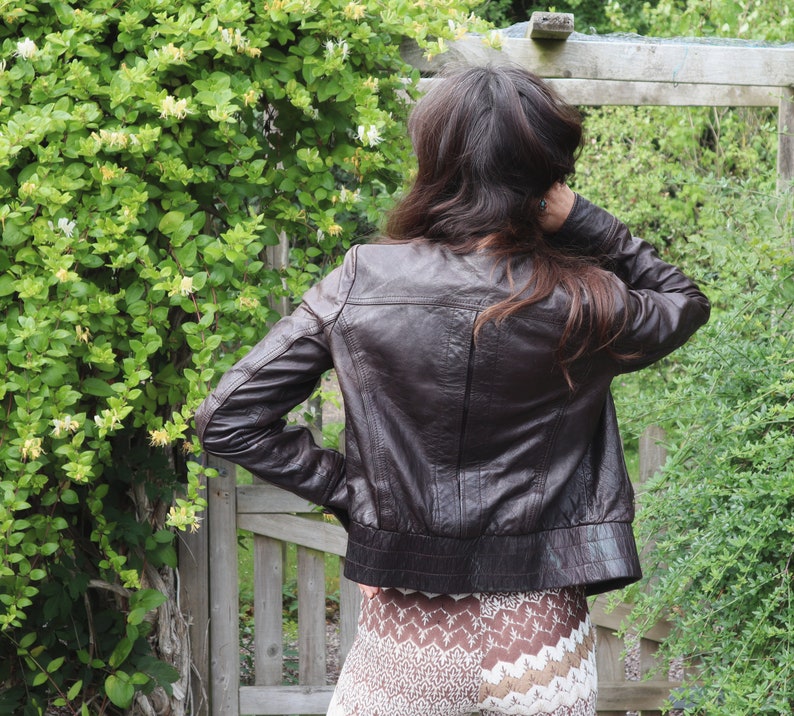 Vintage 70s Chocolate Brown Leather Bomber Biker Short Jacket Small Bohemian Boho 1970s UK 8 10 US 6 8 Eu 36 38