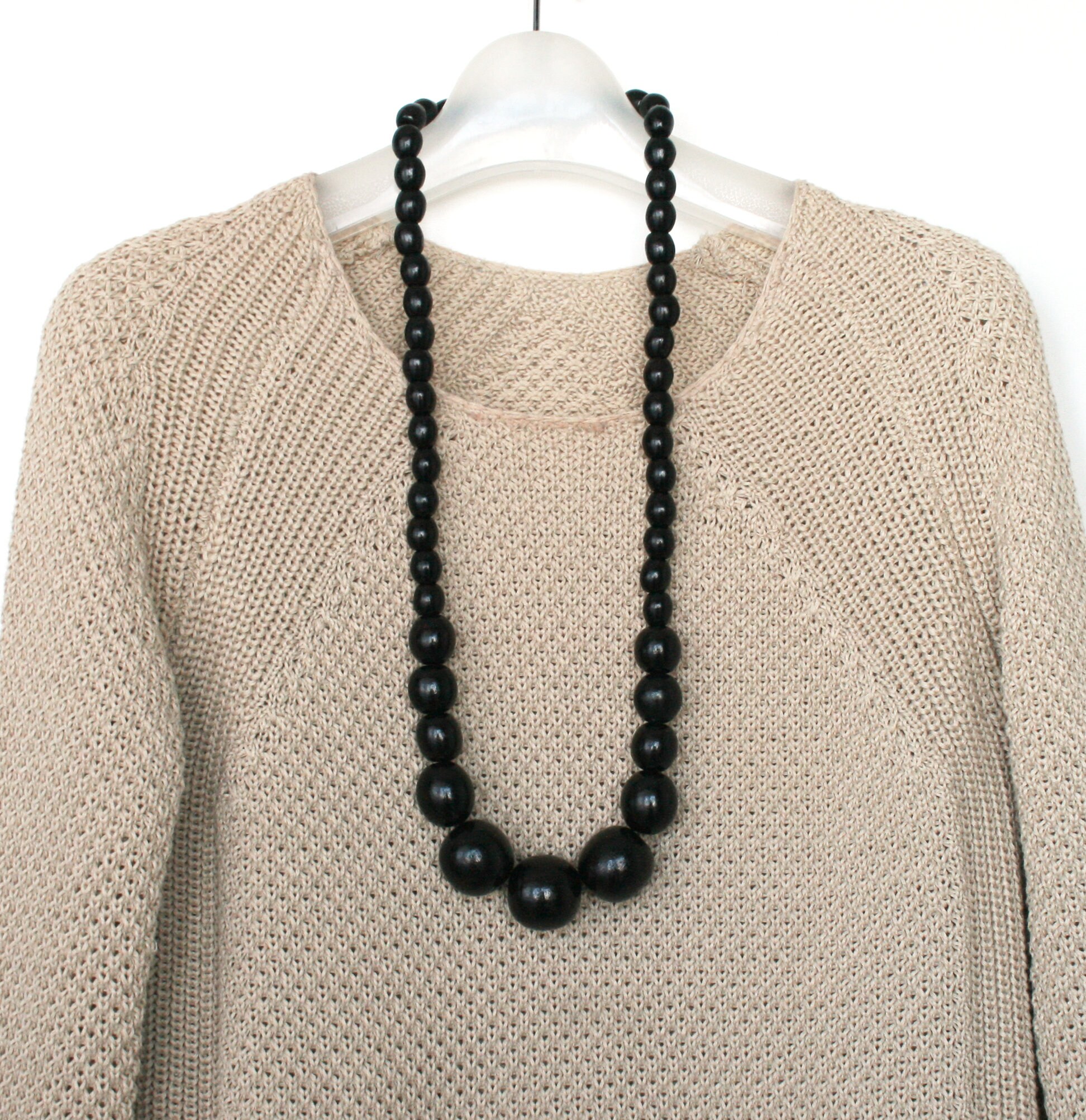 chunky black bead necklace
