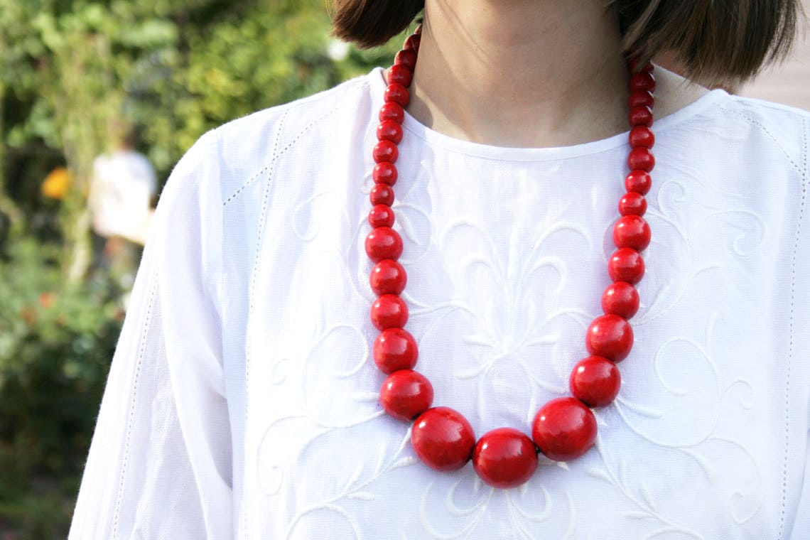 Wood Beads Necklace Red 💗 8mm Handmade Jewelry – WorldOfNecklaces