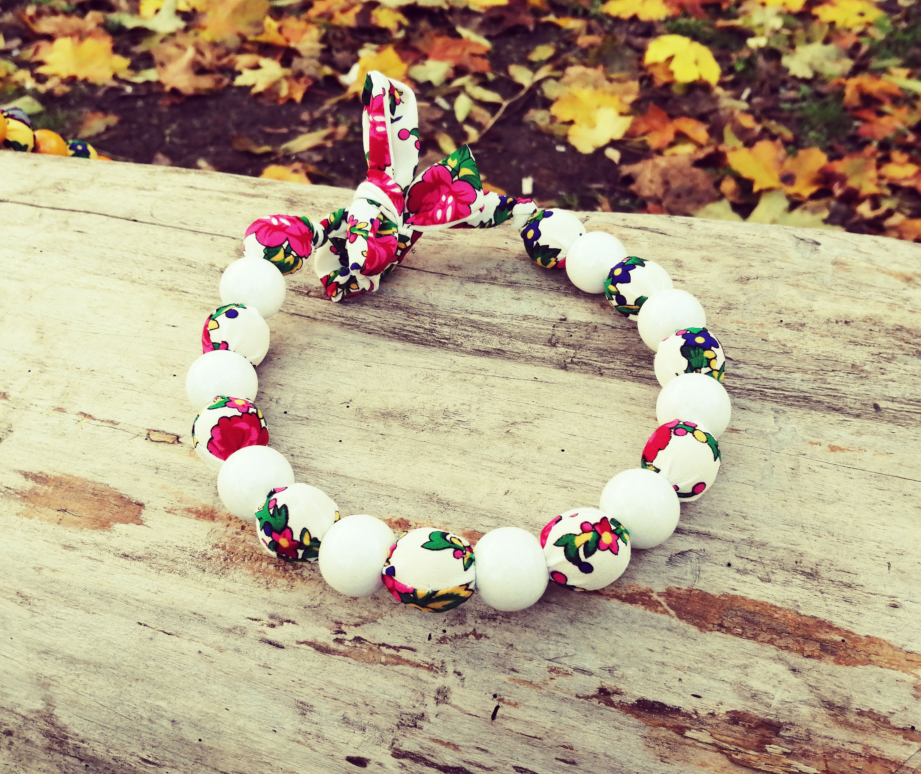 wood bead necklace women's