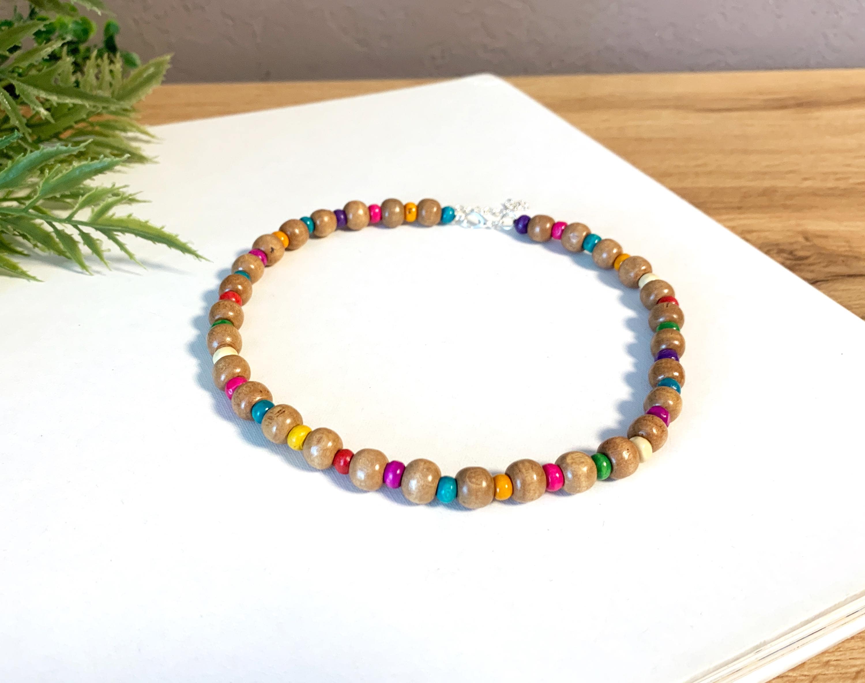 女性用木製ビーズネックレス、ボヘミアン風マルチカラービーズ