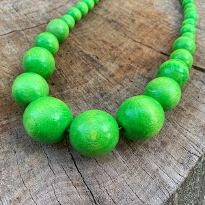 Chunky Bright Green Wooden Bead Necklace for Women, Spring Green Statement Necklace
