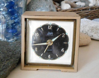 Jerger alarm clock, vintage alarm clock, vintage Jerger clock, West Germany clock, German alarm clock, 1970s Jerger clock, desktop clock