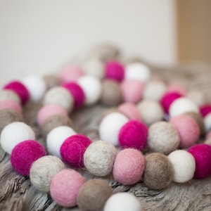 Heartthrob, 2cm 25 or 50ct Felt Ball Garland or Loose Pack - Pom Pom | Bunting