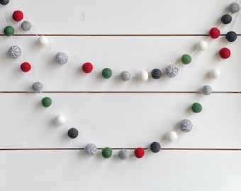 Opa's flanellen Noorse trui kerst winterslinger | Bol wolvilt |  Vilten ballenslinger | Pompon | Vlaggenlijn