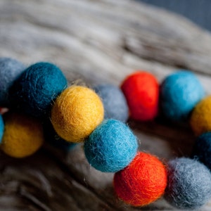 Vintage Bike - 2cm 25 or 50ct Felt Ball Garland or Loose Pack - Pom Pom  | Bunting | Boy Room | Nursery | Home Decor