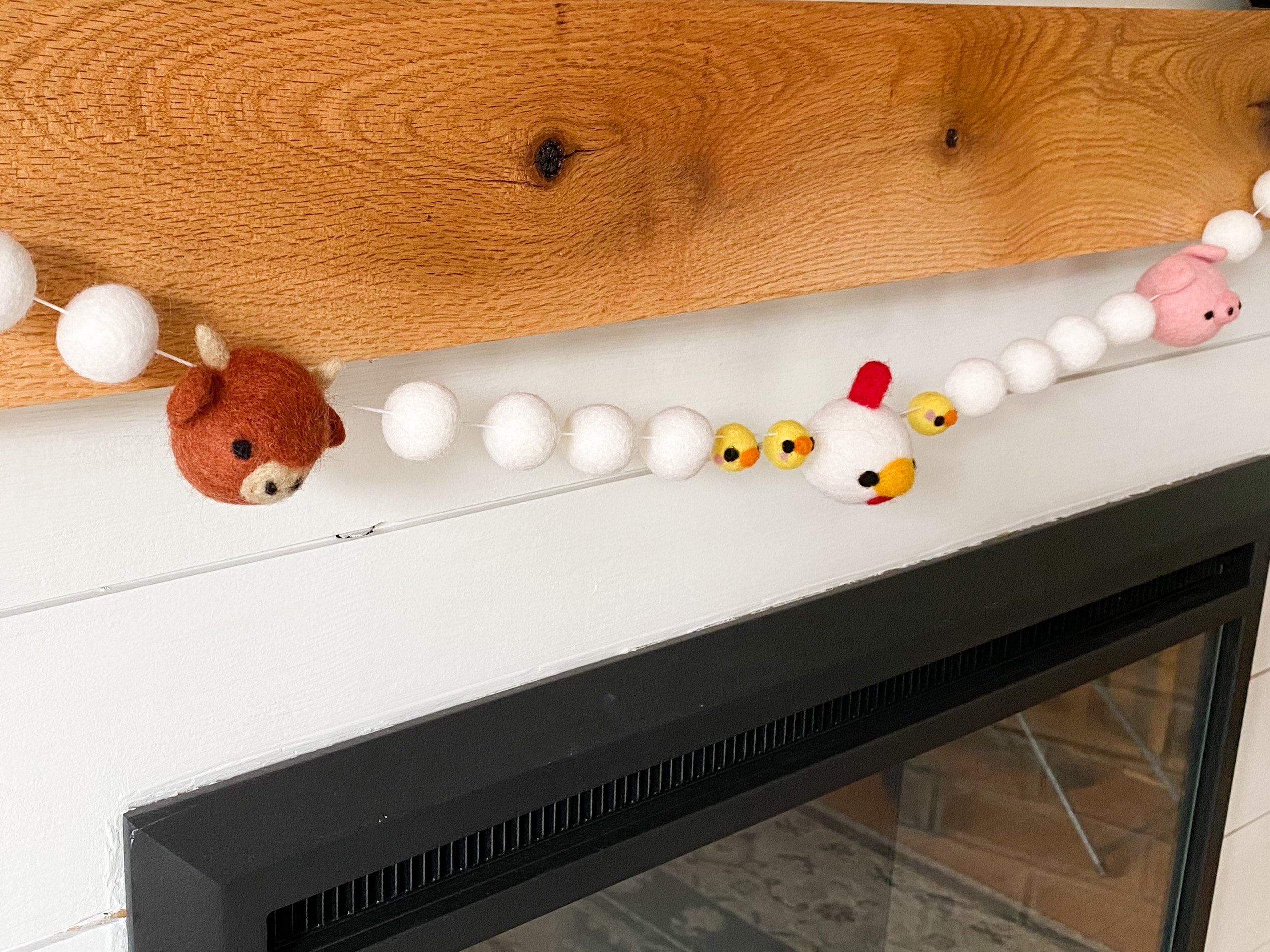 Barnyard Fun Felt Ball Garland 2 Cm Balls Felt Ball Garland - Pom Pom ...