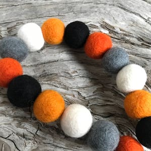 Gate Night - Halloween, 2cm Felt Ball Garland or Loose Pack - Pom Pom  | Bunting | Pumpkin | Harvest |  Autumn
